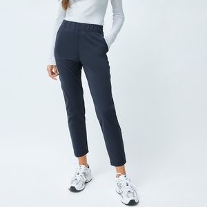 The Group by Babaton Weekender Pant